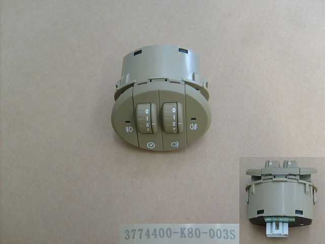3774400AK80XAD1