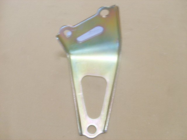 photo for 1008011-EG01 - BRKT-EXHAUST MANIFOLD PIPE