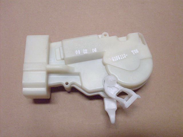 photo for 6105115-Y08 - LOCK ACTUATOR ASSY - FR DOOR LH
