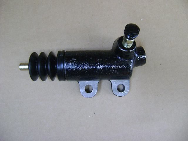 photo for 1602080-E00 - RELEASE CYLINDER / цилиндр сцепления рабочий GW и XK 491 бензин