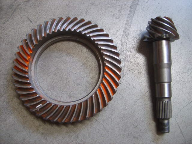photo for 2402100-D70 -  DRIVE & DRIVEN BEVEL GEAR ASSEMBLY