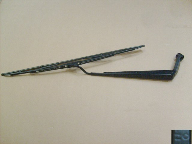 photo for 5205130A-S08 - FR WIPER ARM ASSY LH