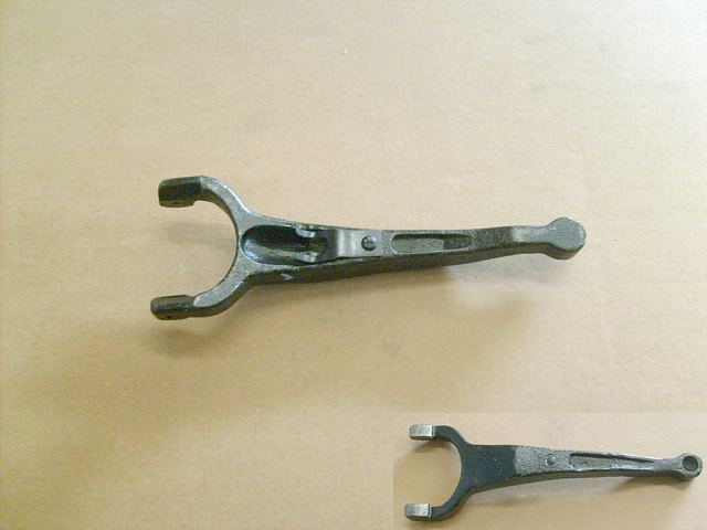 photo for 035C-1601014 - RELEASE FORK CLUTCH  /  ВИЛКА СЦЕПЛЕНИЯ