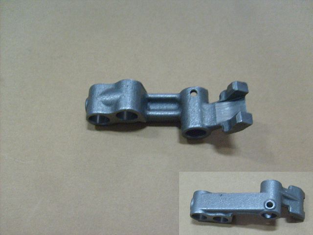 photo for 5GA-1702068 - SHIFTING GUIDE BLOCK-5TH&REVERSE GEAR
