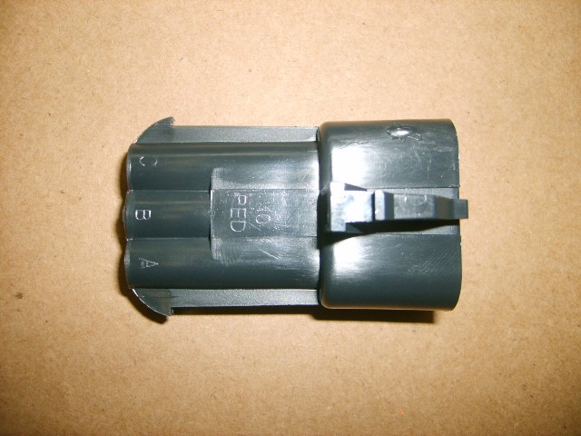 photo for 44-08-140-001 - CONN PLUG(PLUG)