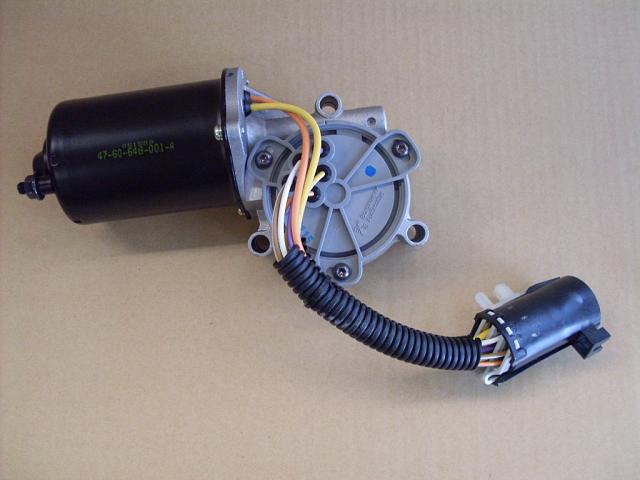 photo for 47-60-648-001 - MOTOR SUBASSY-TRANSFER CASE   /  мотор переключения режимов раздатки