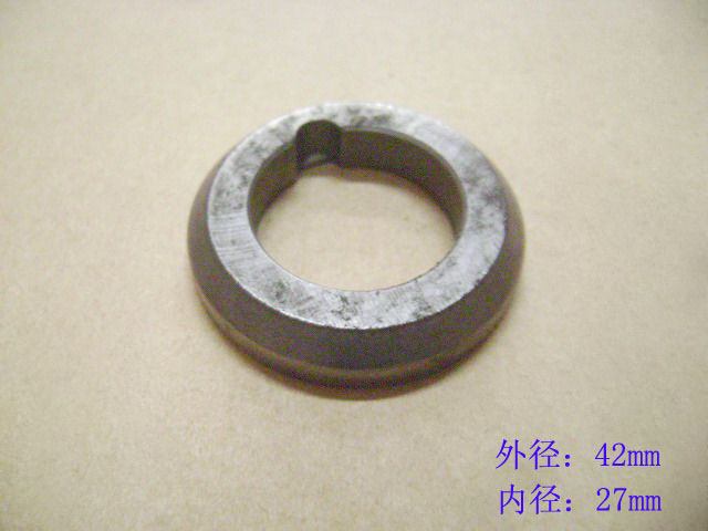 photo for ZM001A-1701316 - SNAP RING /  ШАЙБА КПП 4/4,4/2 ДИСТАНЦИОННАЯ ШЕСТЕРНИ 5 ОЙ ПЕР. ПРОМ. ВАЛА