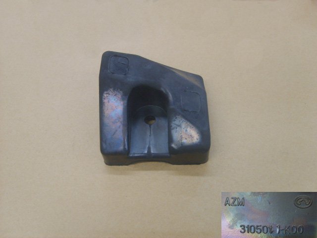 photo for 3105011-K00 - SPARE TIRE REGULATOR POSITIONING BLOCK, LH упор запасного колеса левый Hover