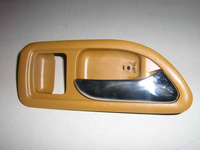photo for 6105102-K00 - LEFT INTERIOR HANDLE  /  Ручка двери внутренняя L