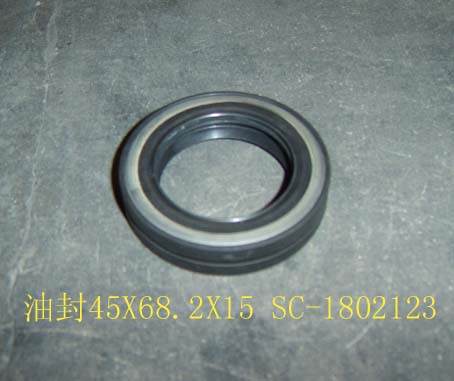photo for SC-1802123 - OIL SEAL /  САЛЬНИК ПРИВОДА ЗАДНЕГО МОСТА РАЗДАТОЧНОЙ КОРОБКИ (ф 45 X 68.2 X 15 )