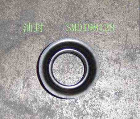 photo for SMD198128 - OIL SEAL  /  уплотнитель свечного колодца