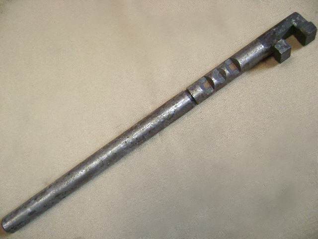 photo for 1703526 -  3RD 4TH SHIFTING FORK  /  ШТОК КПП 4/4 3-4 ПЕРЕДАЧИ (ЭЛ.РАЗДАТ.КОРОБКА) GW DEER, SAFE