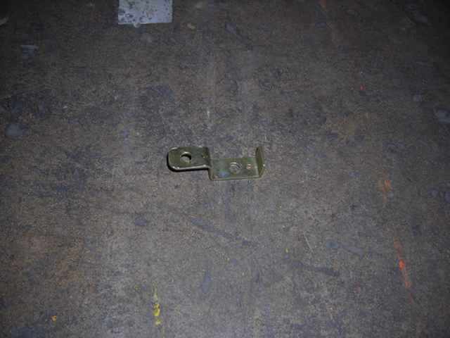 photo for 3506132-D01 - OIL PIPE CLIP SEAT NO.1