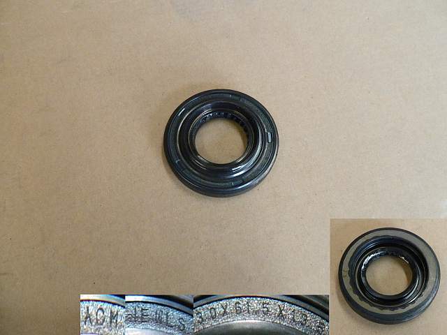 photo for 2303380-K01-B1 - CONSTANT VELOCITY DRIVE SHAFT OIL SEAL  / сальник привода внутренний 4WD(30X61.5X13.5)