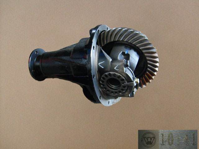 2402000-P27