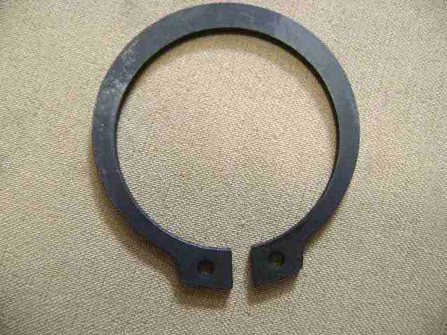 photo for 2303202-K01 - CLAMP SPRG(TRANSFER CASE)  /  кольцо стопорное привода переднего моста внутреннее